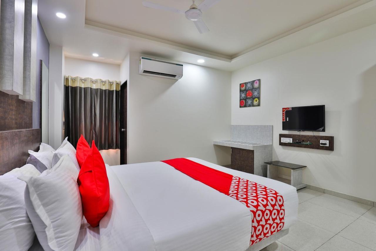 Oyo 23174 Hotel Parth Inn Dwarka (Gujarat) Exterior foto