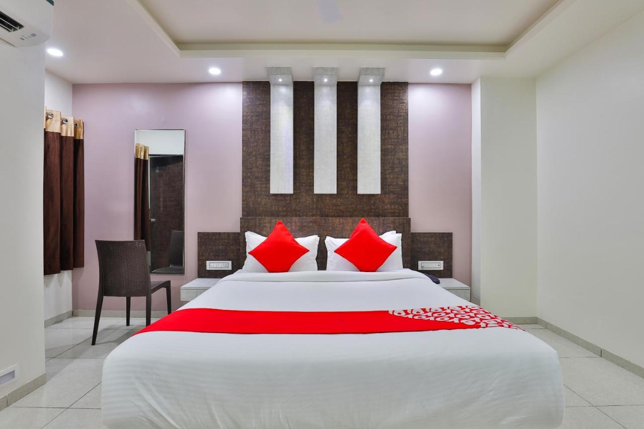 Oyo 23174 Hotel Parth Inn Dwarka (Gujarat) Exterior foto